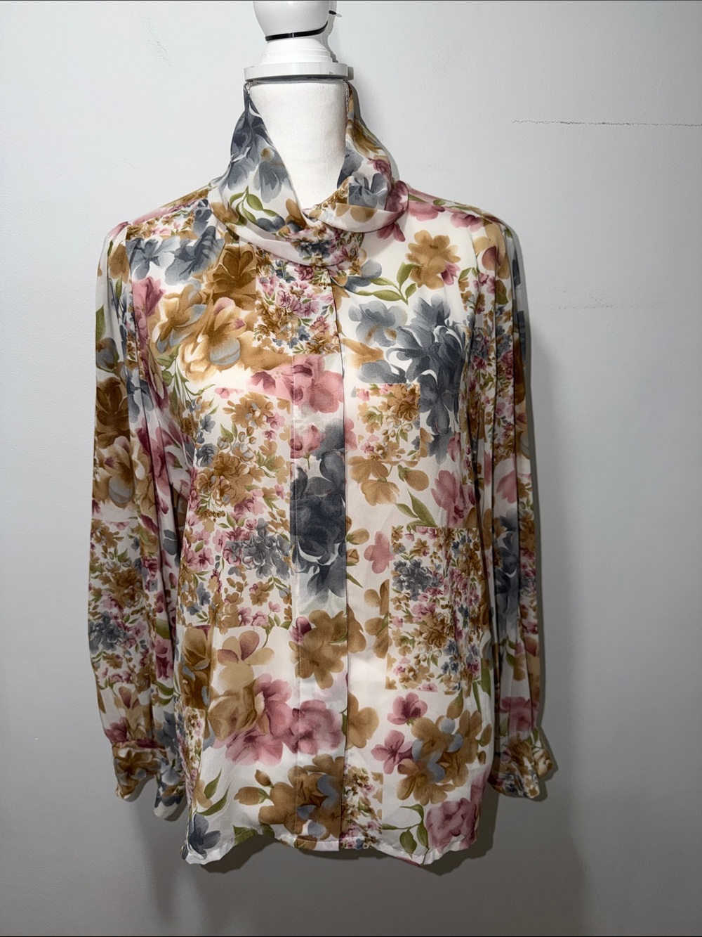 Brownstone Studio VTG Y2K Blouse Multi Floral 12‎ Feminine Patchwork Artsy Light